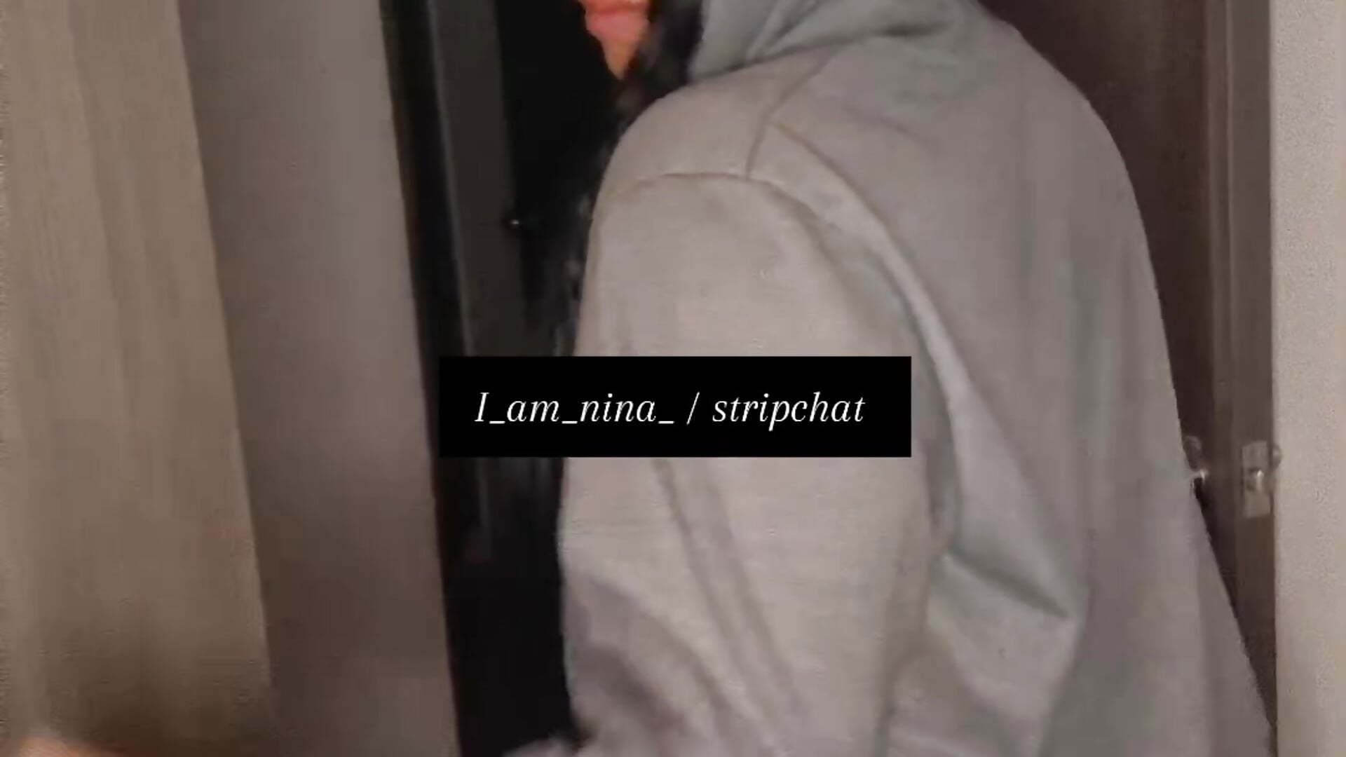 Te ando esperando guapo! - video by i_am_nina_ cam model