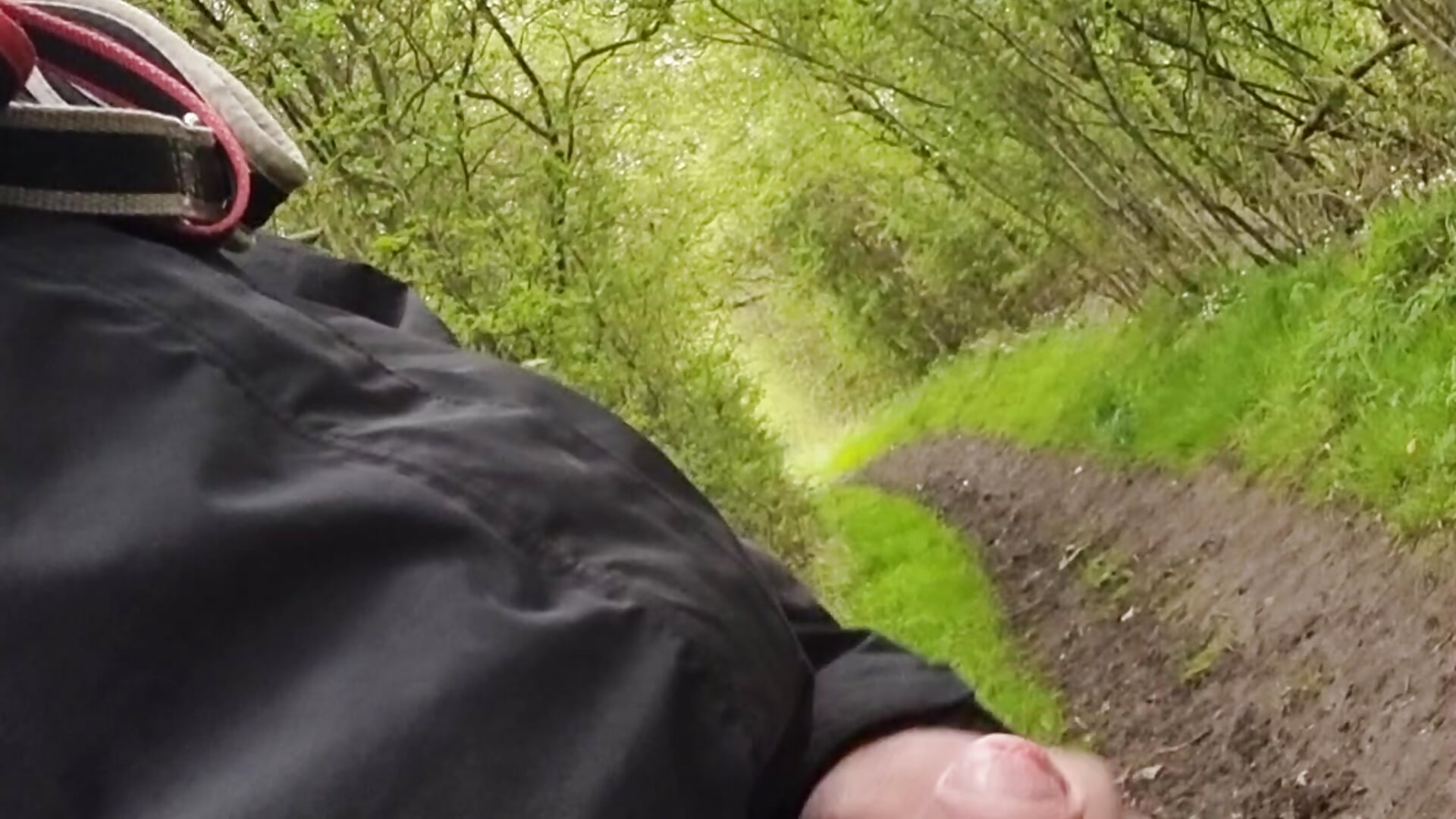 Public footpath play with a controlled cum