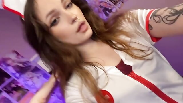 sexy nurse - video by BratzieDarsie cam model