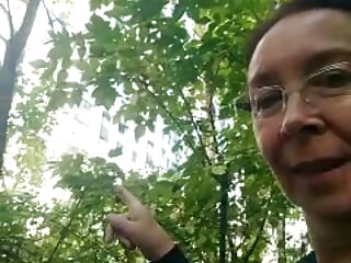 Squirrel on a tree 🐿️ Public Show – video od webkamerové modelky Celine_Faer1