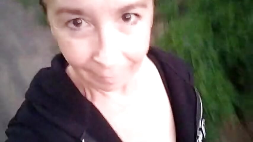 Night walk😉❤️ – video modela na kameri Celine_Faer1