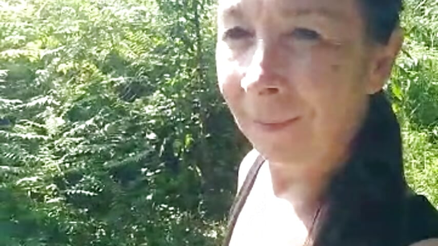 Let's walk with you through the forest  🌳💓🌳💓🌳 Public Show– Celine_Faer1 kameramodell videója