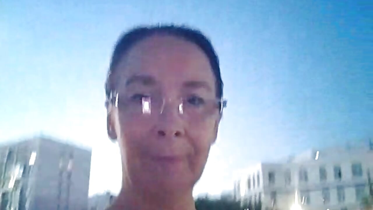 Walking with you  🌞🤗💋Public Show - video by Celine_Faer1 cam model