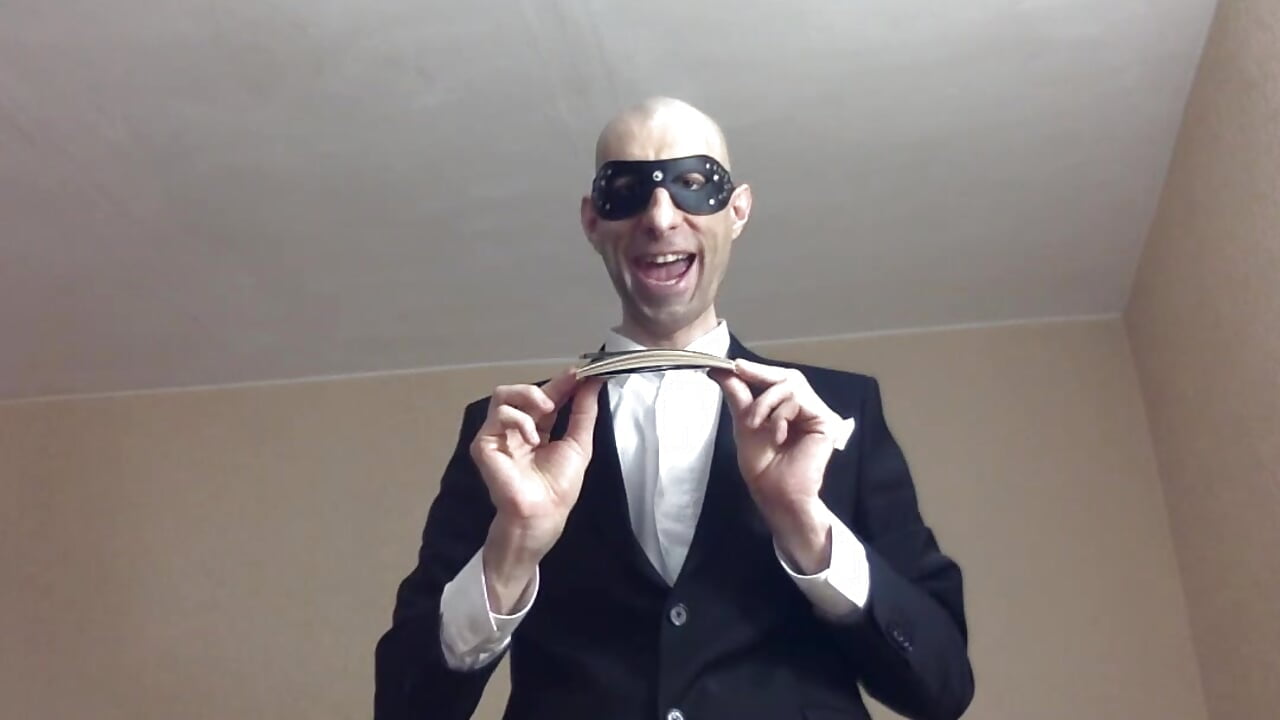 Shower me with money! Be my king!!! - video by HandsomeAlfie cam model