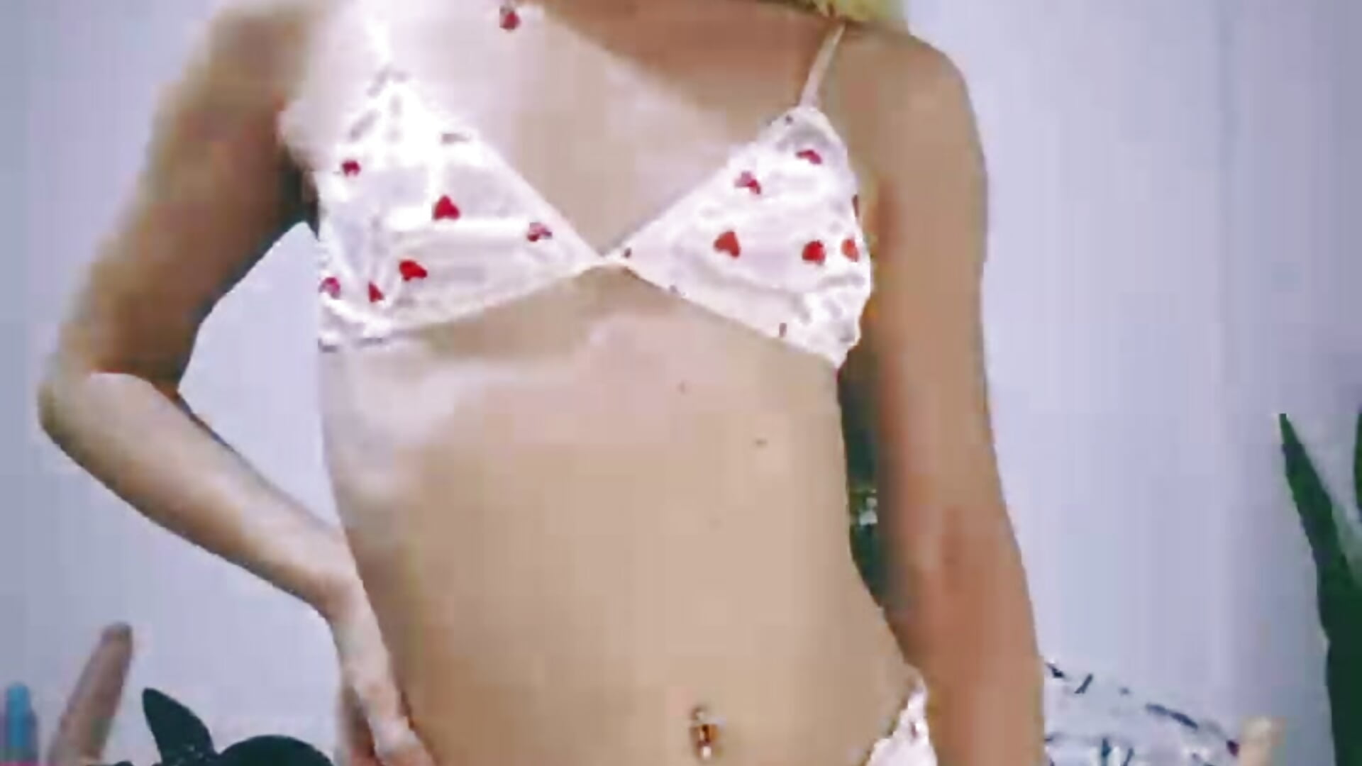 1000392936 - video by AlejandraDangerGirl cam model