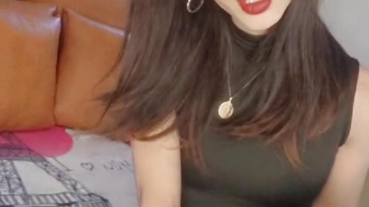 I am your best Valentine's gift ❣️😈💞 - video by AlejandraDangerGirl cam model