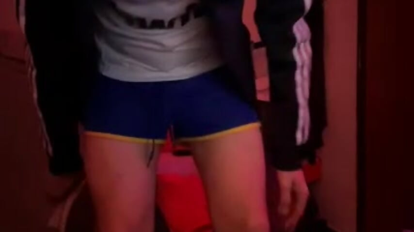 Cuál preferís? 😈 - video by UntightedPuppy cam model