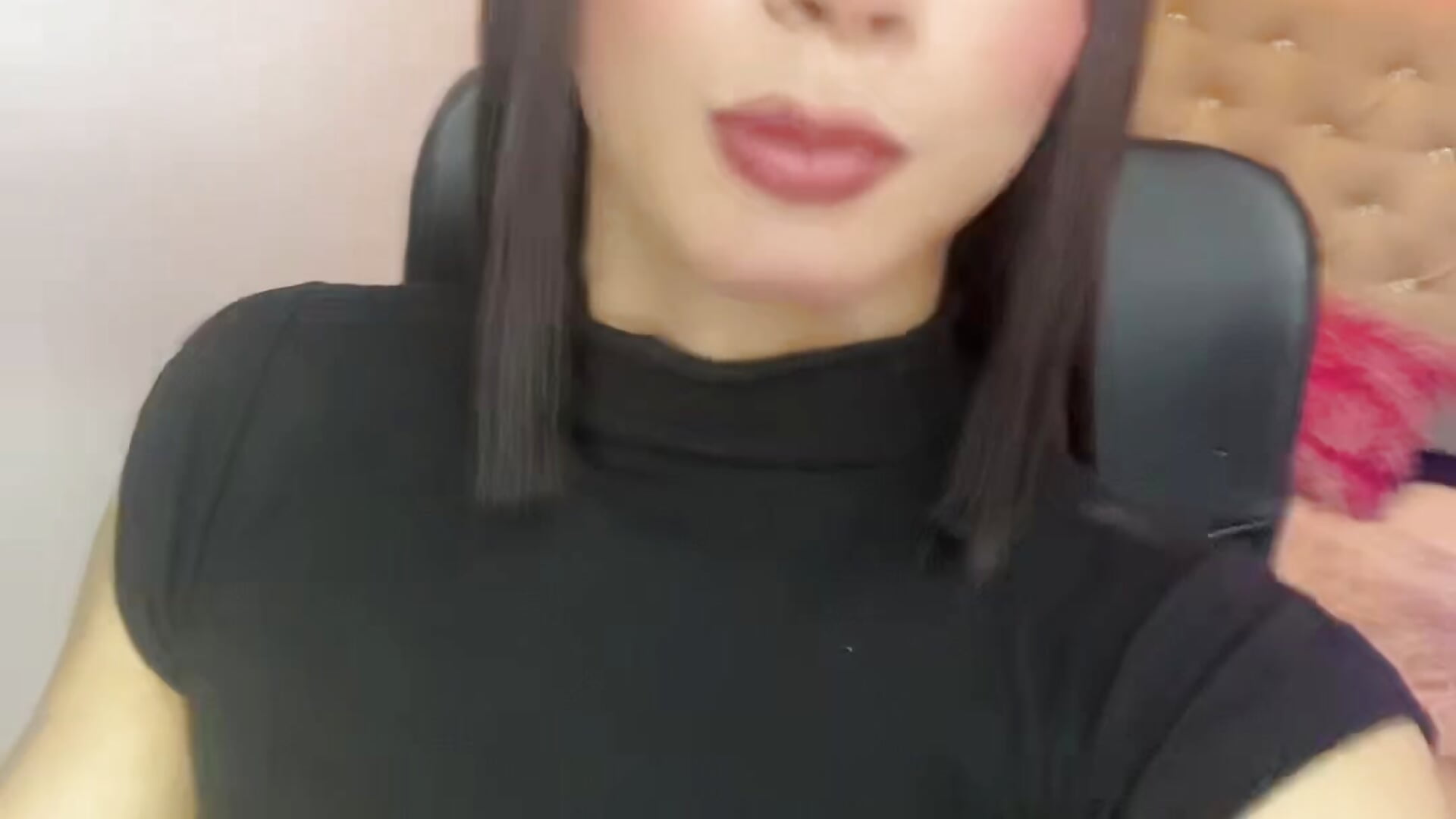 🖤 - video by hurrencam cam model