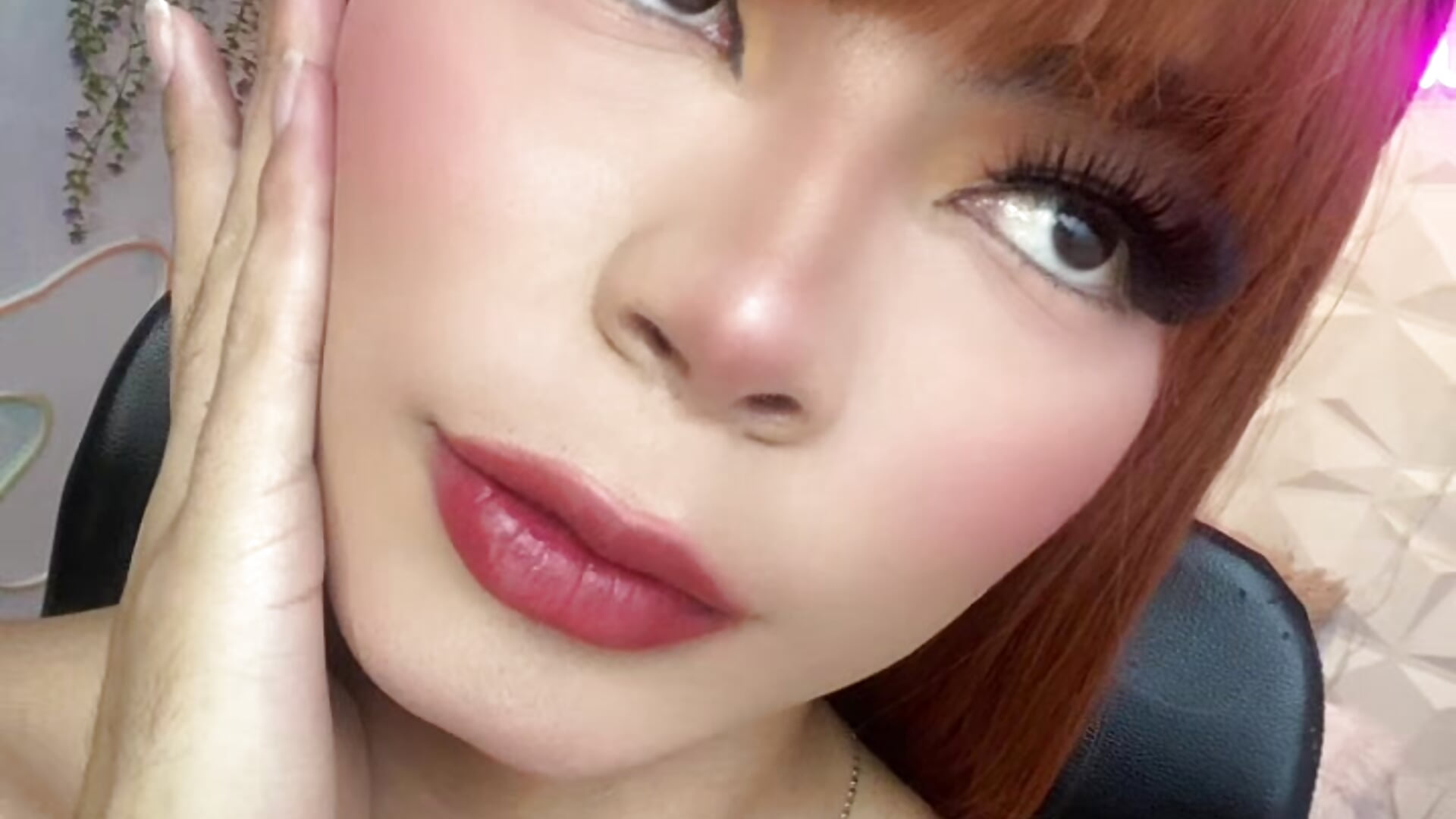 When people ask me if I’m conceited, my reaction is ….. - video by hurrencam cam model