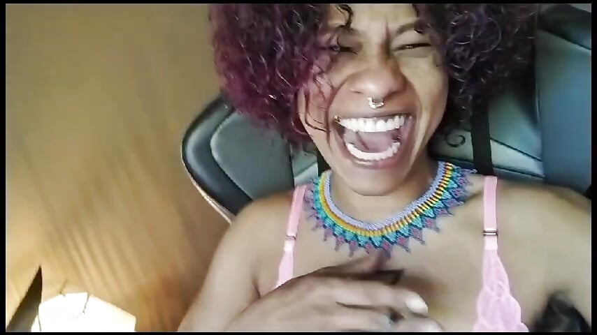 Happy with my gift ❤️ - video by YoCataleya420 cam model