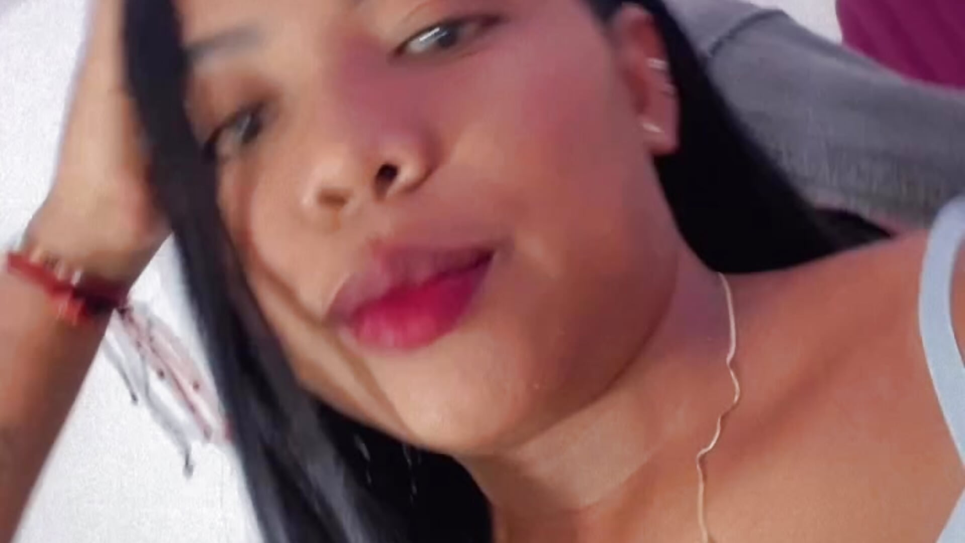 😊😊 - video by samanthaabloom cam model