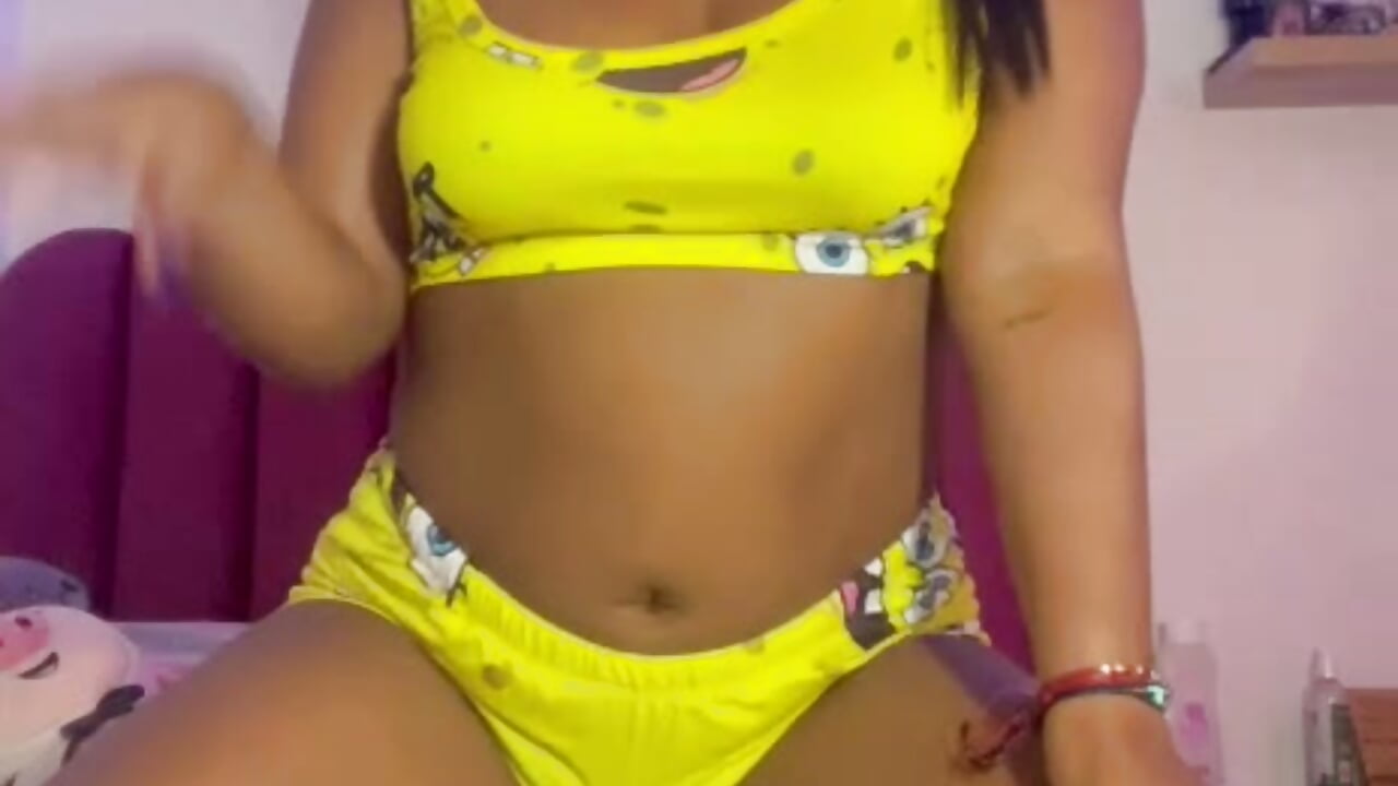 Good morning ☀️ pijama time - video by samanthaabloom cam model