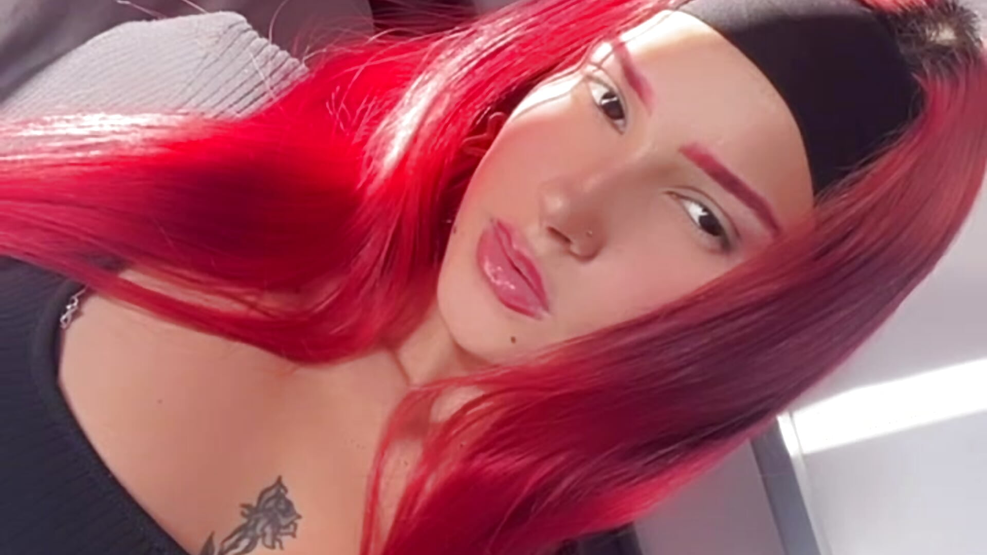 your redhead girl 🍒 - CinthiaCollins 캠 모델의 동영상