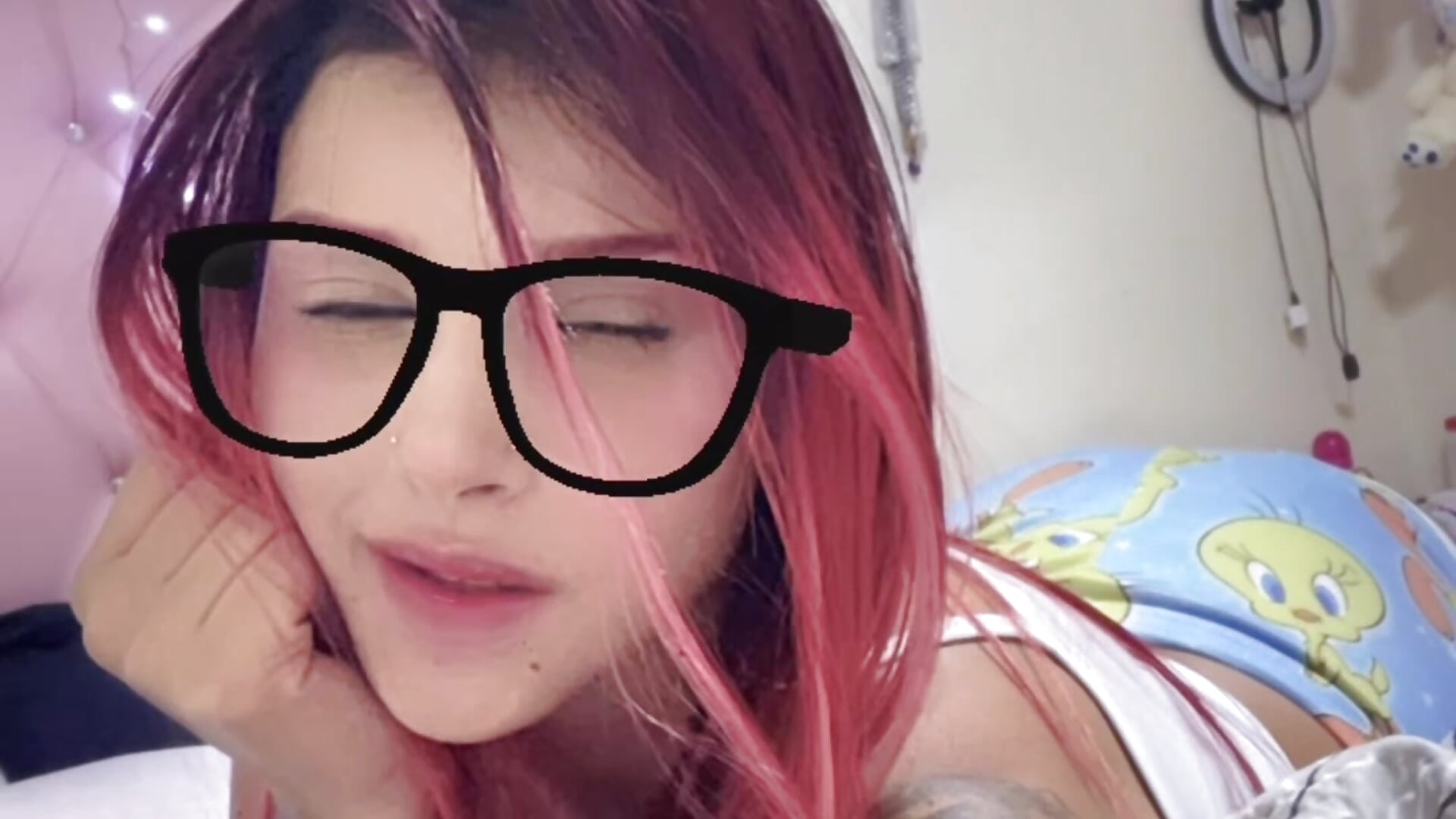 In pijama - CinthiaCollins 캠 모델의 동영상