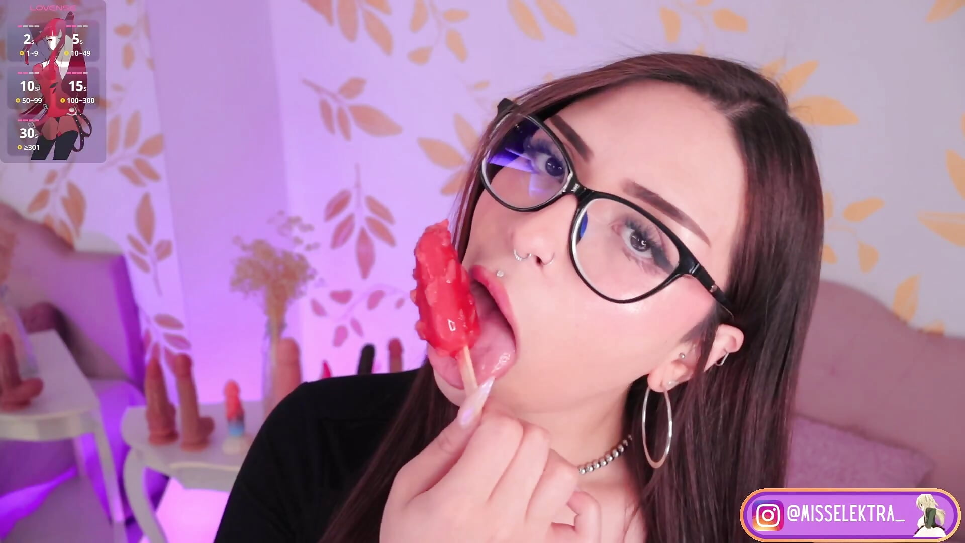 🍦😋😏😘🫠 - video van Misselektra__ cam-model