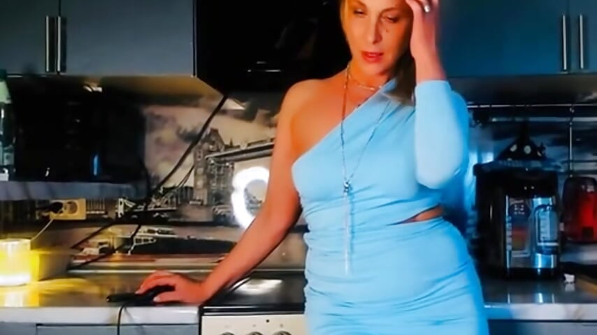 10096575733600 - Video von Afanasia Cam-Model