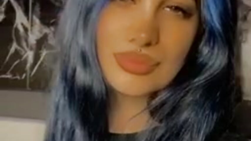 Bombom - video by BalleyFire cam model