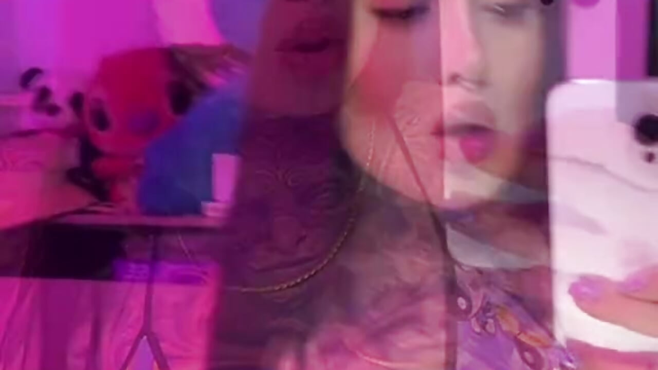 🫣😮‍💨 – video od webkamerové modelky CloeeBeckam