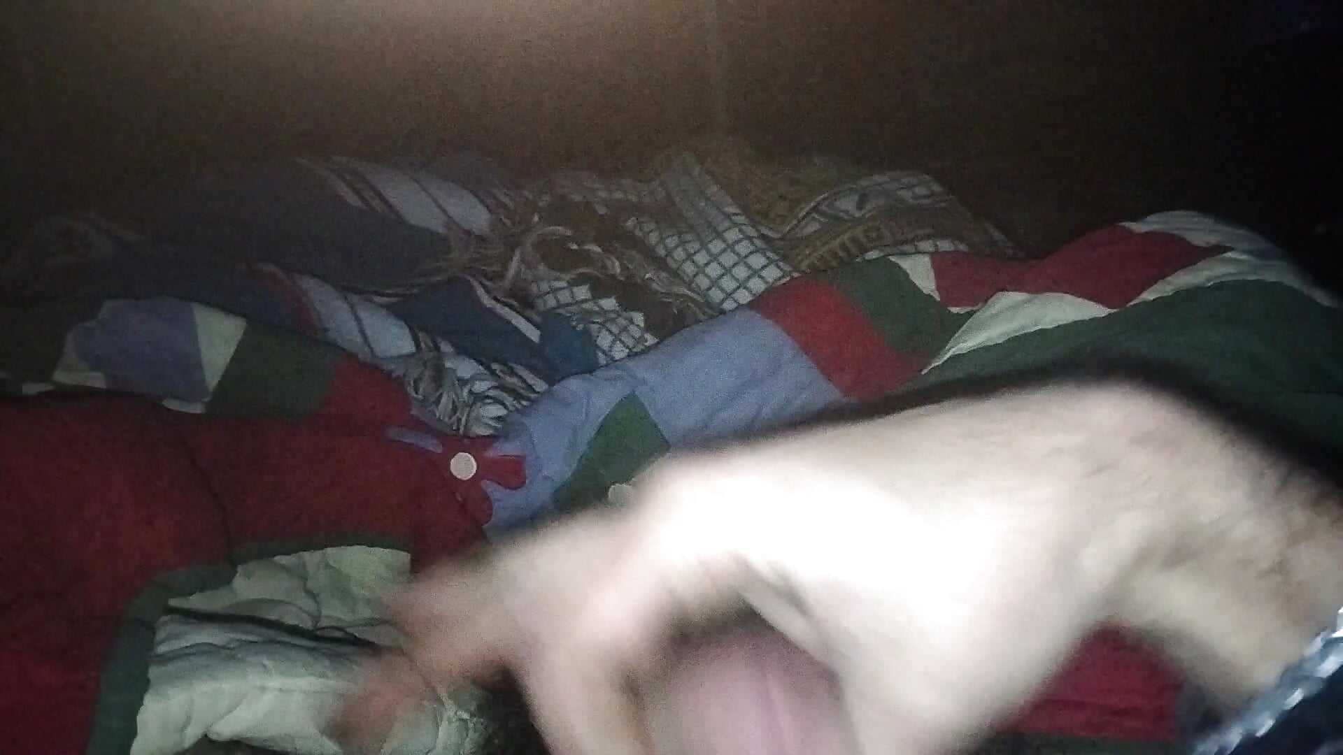 Petite masturbation :) – video od KnottyElectron
