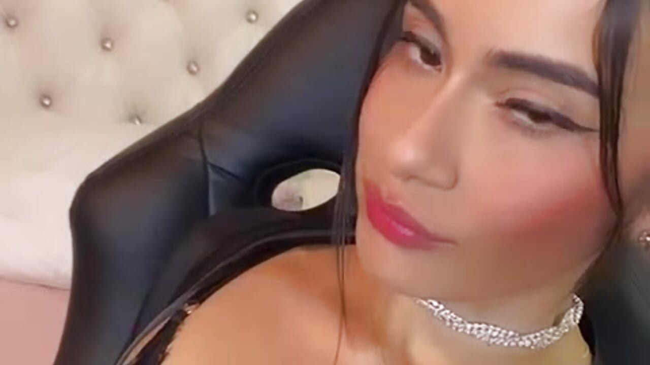 black - video by ayy_falcon cam model