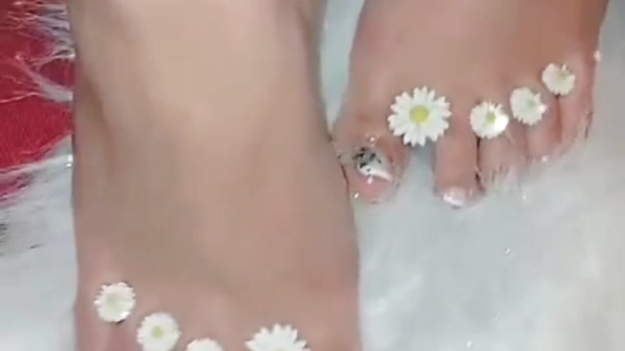 Pretty Feet