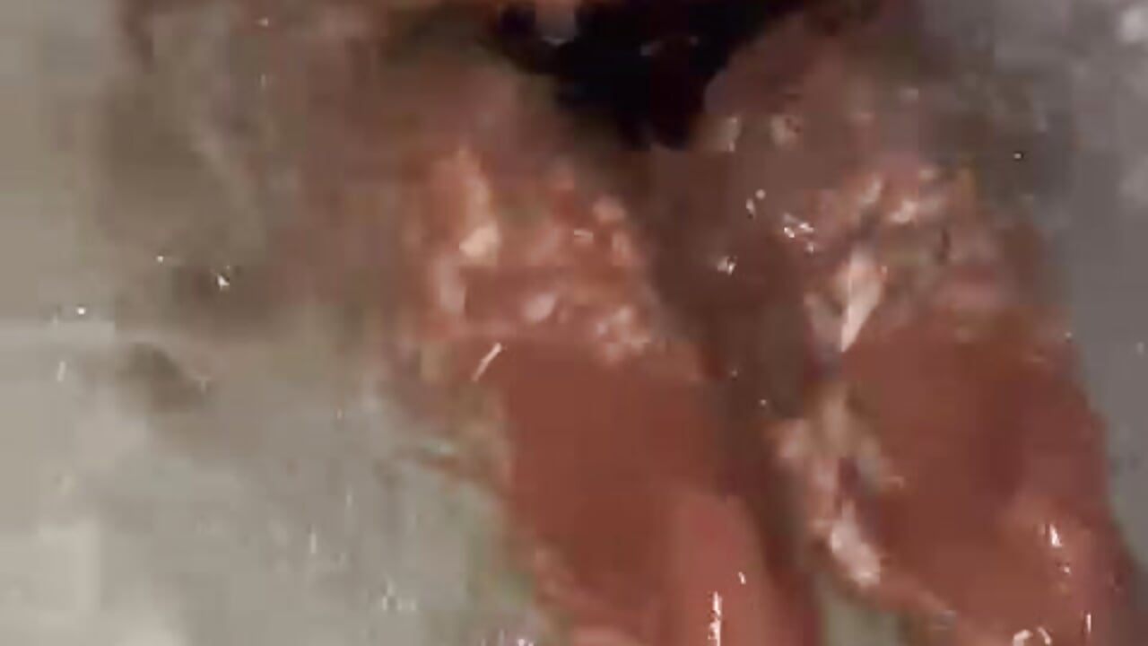 No one can see me like this