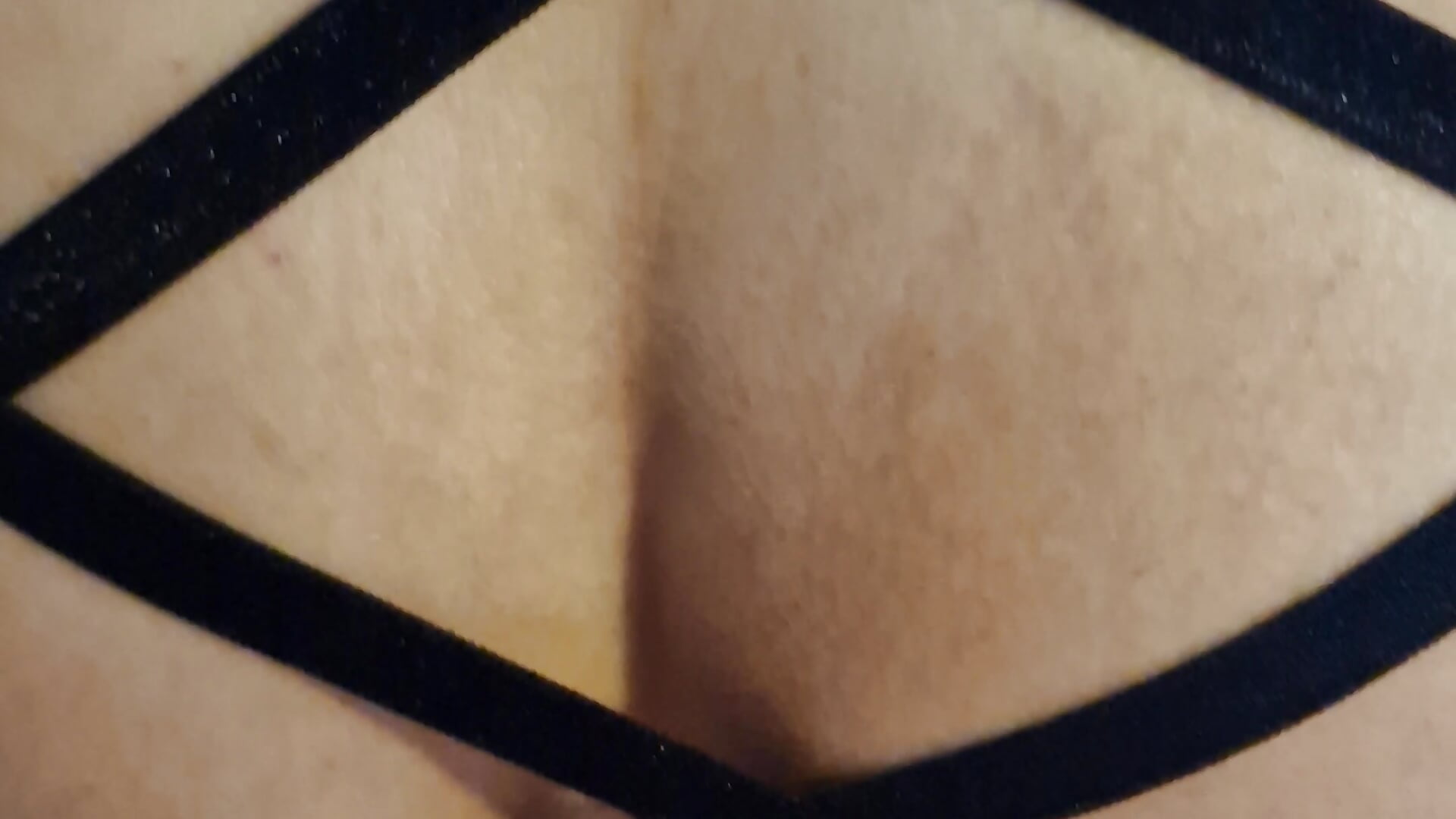 From behind - video by gigianddave cam model
