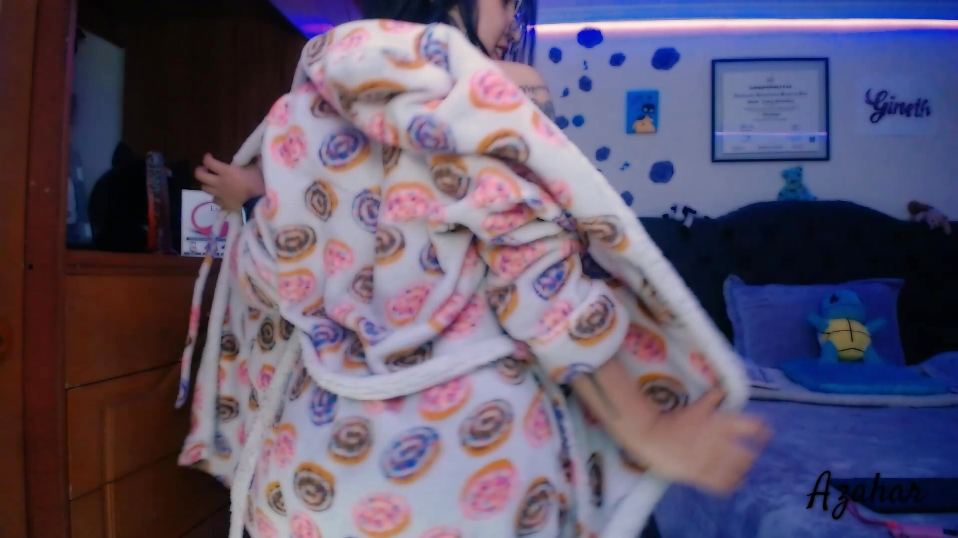 Dance ass ♥ - video by AzaharJaan cam model