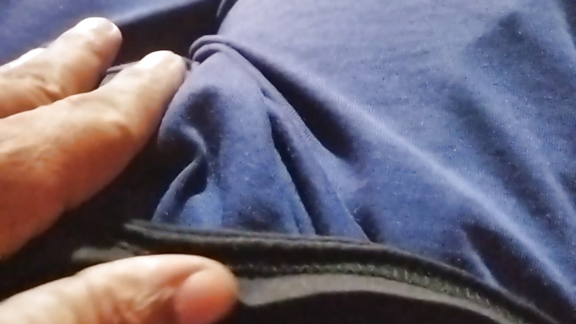 VID_20221120_140038 - video by Your-hotday25 cam model