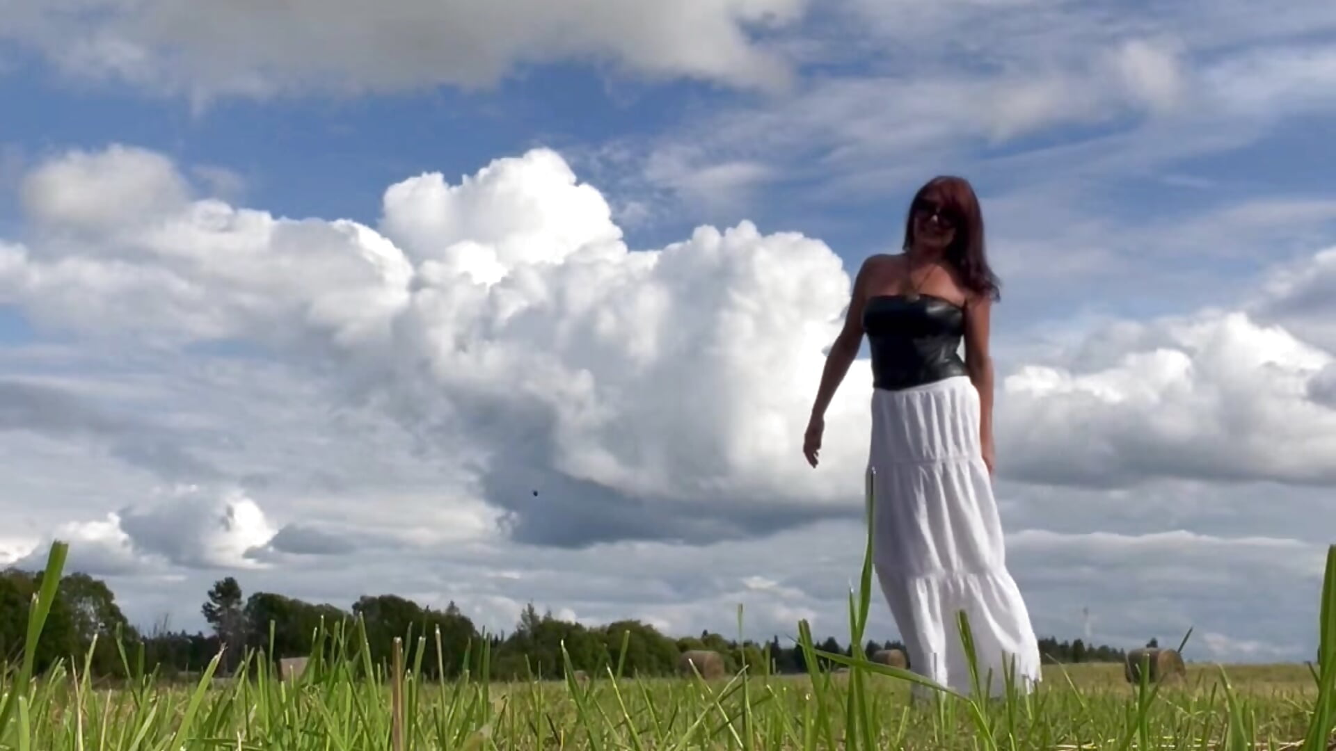 September start - video by Sabrina_Waiker cam model