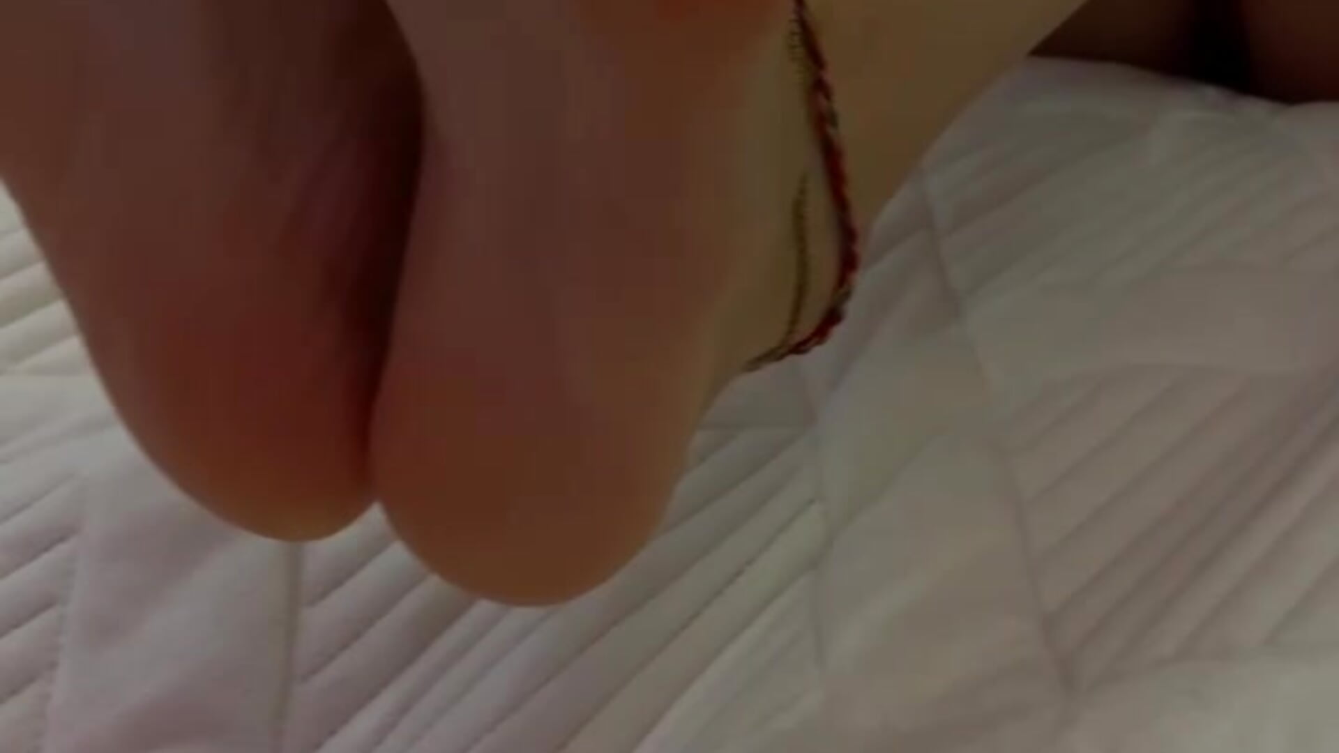 feet - video by kyliechameleonn cam model