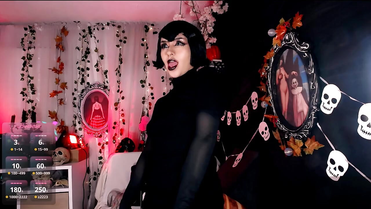 mavis - video by kitty_roxy cam model