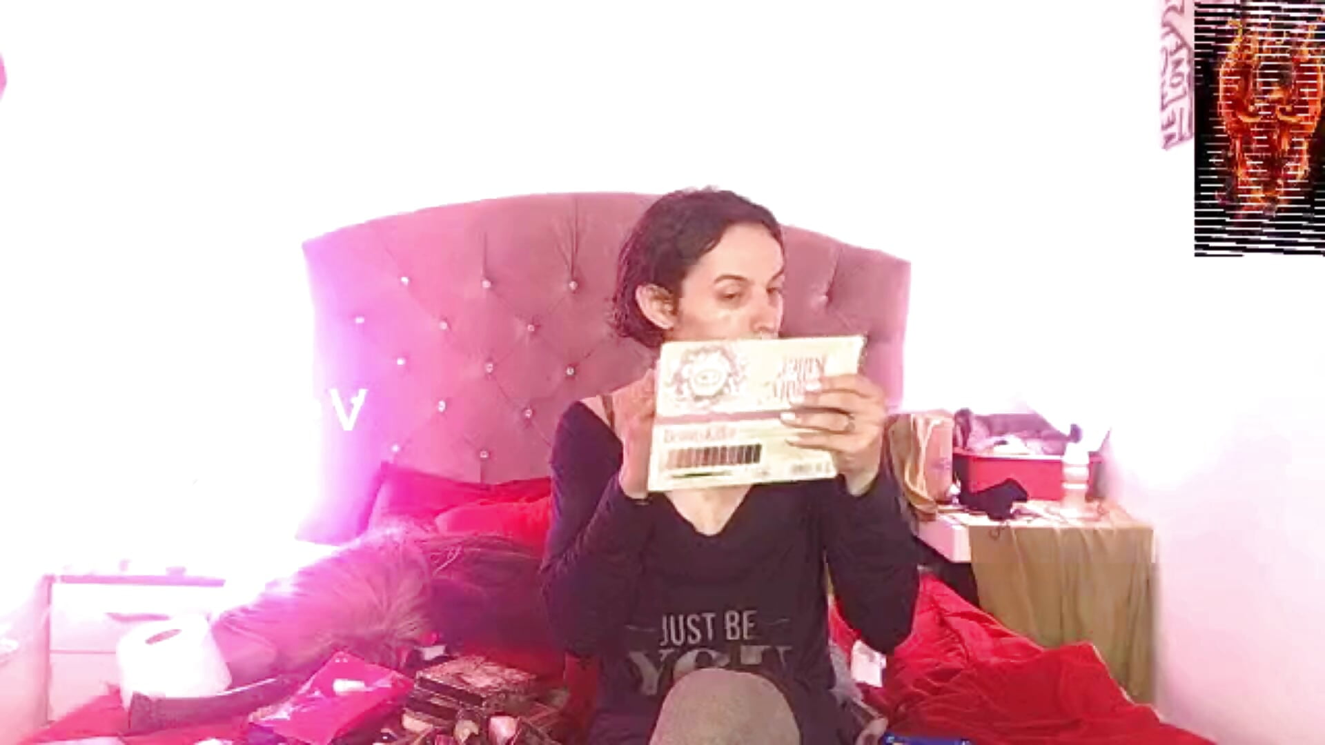 yo asiendo cosas de chicos ajaj - video by cutesweeetrobinsex cam model