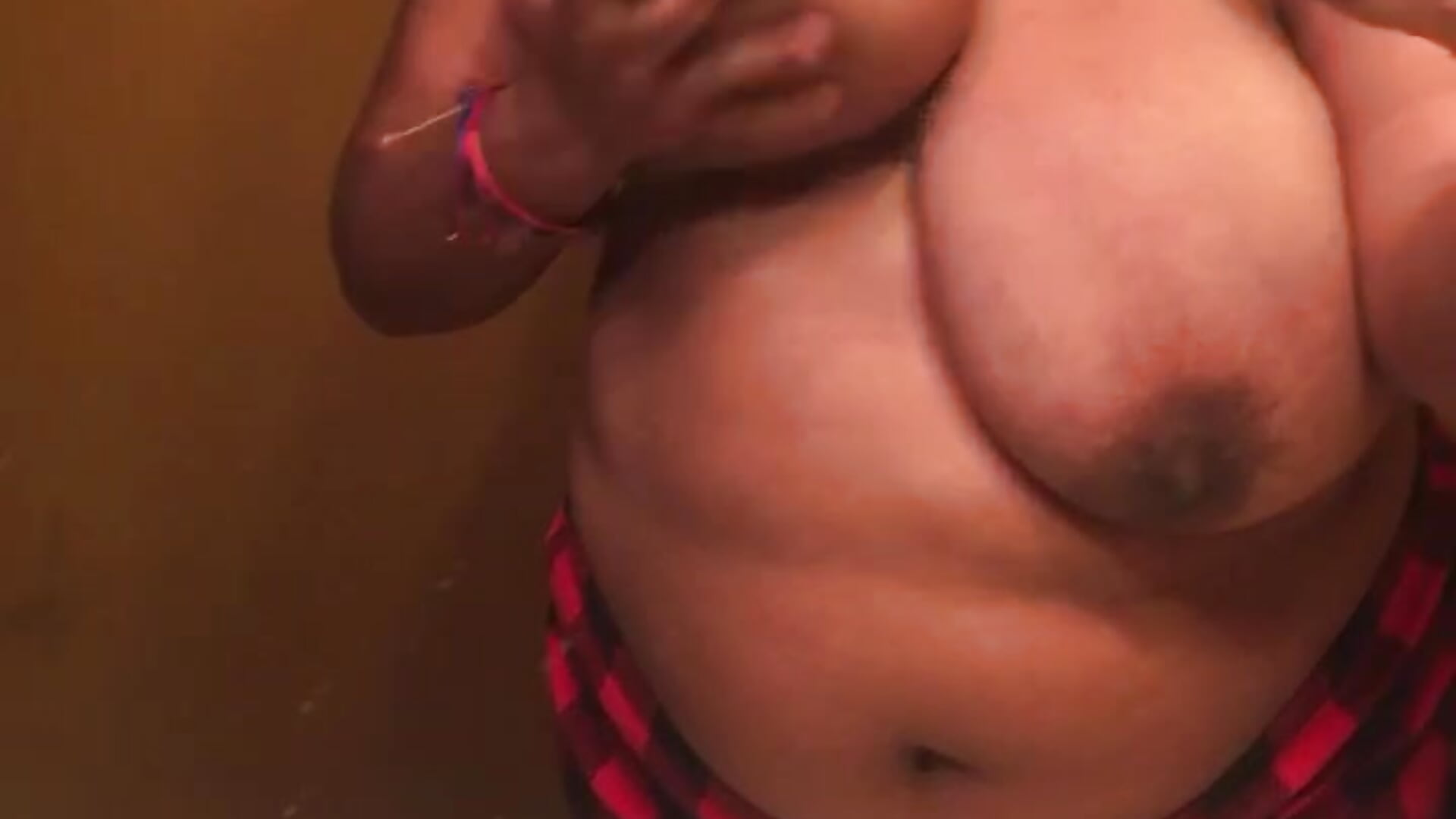 titties - clip cu nsfweiner model videochat