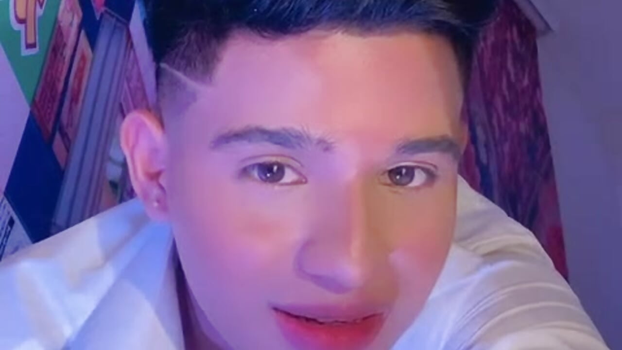 sexy - video by joel_tyler cam model