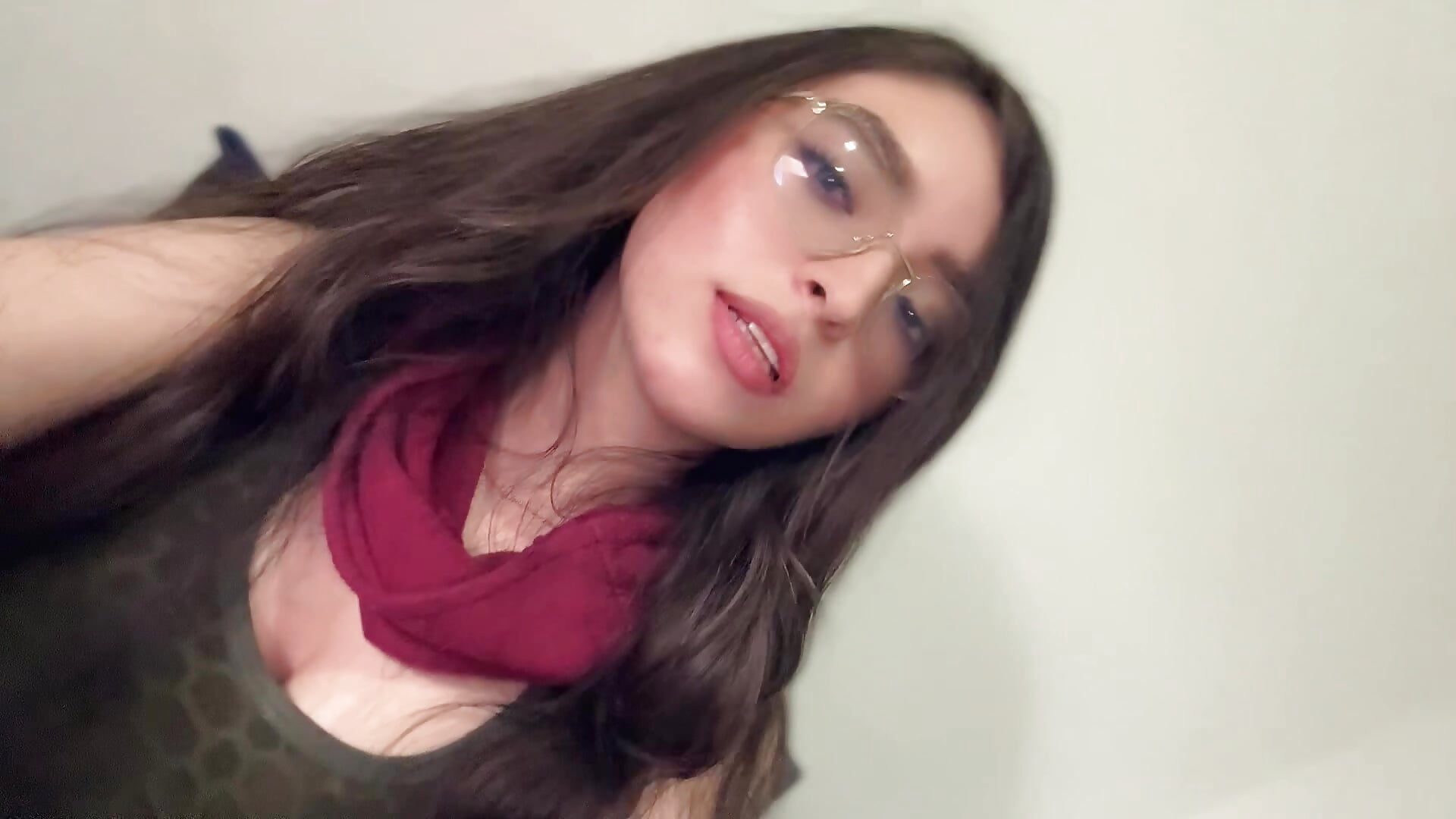 I want to see you and I don't want to see anyone. - video by Eva_Macalliter cam model