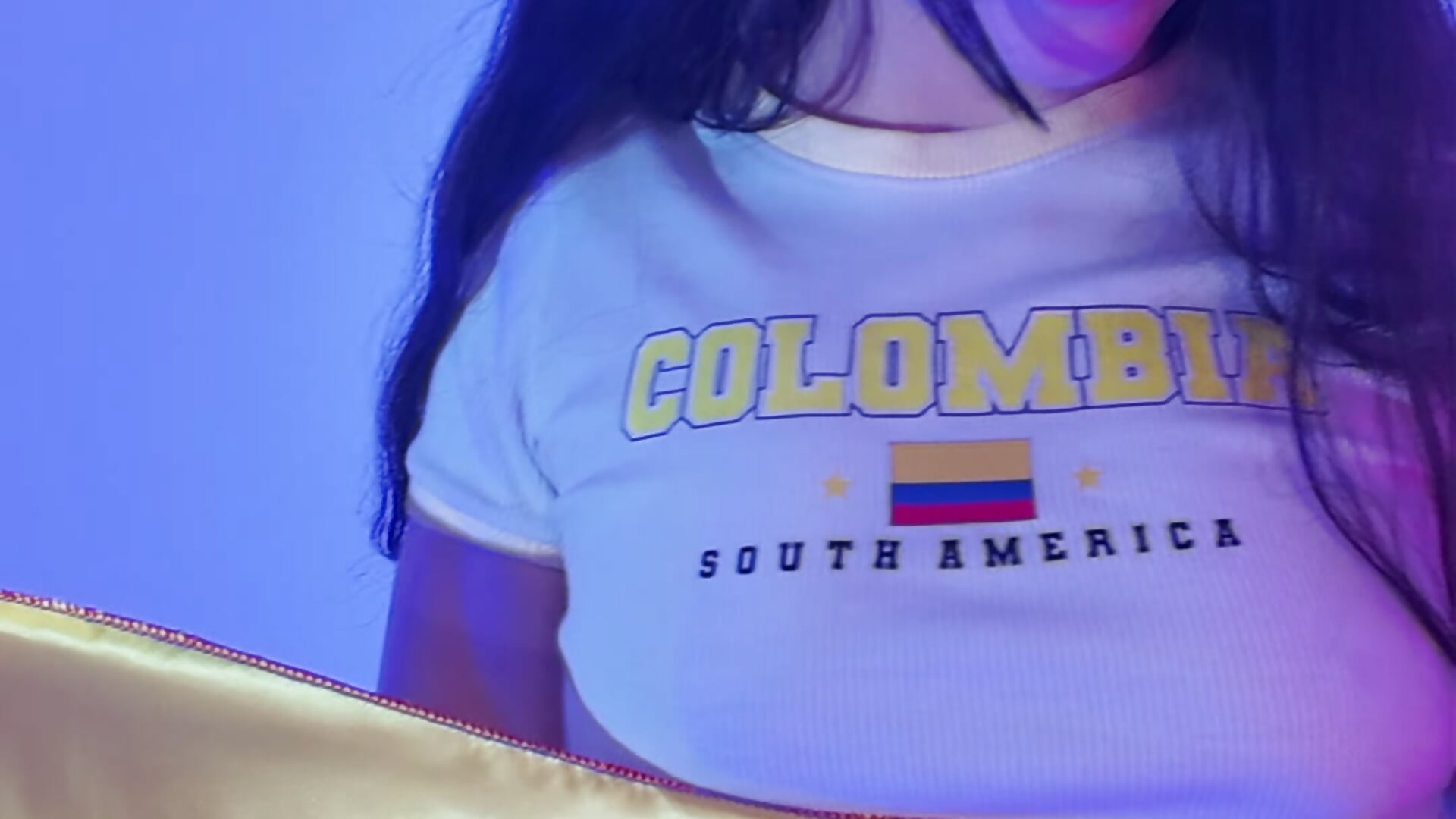 🔥 "One country, one flag, one dream. Let's go team!" - video oleh Eva_Macalliter kamera model