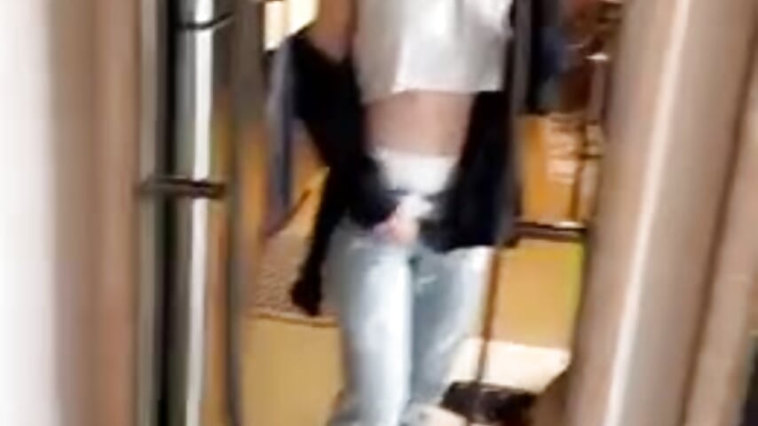 trim,109F83F1-BB60-4A9D-B0C4-1C6D6EC50D6A - video by bestorbetter cam model