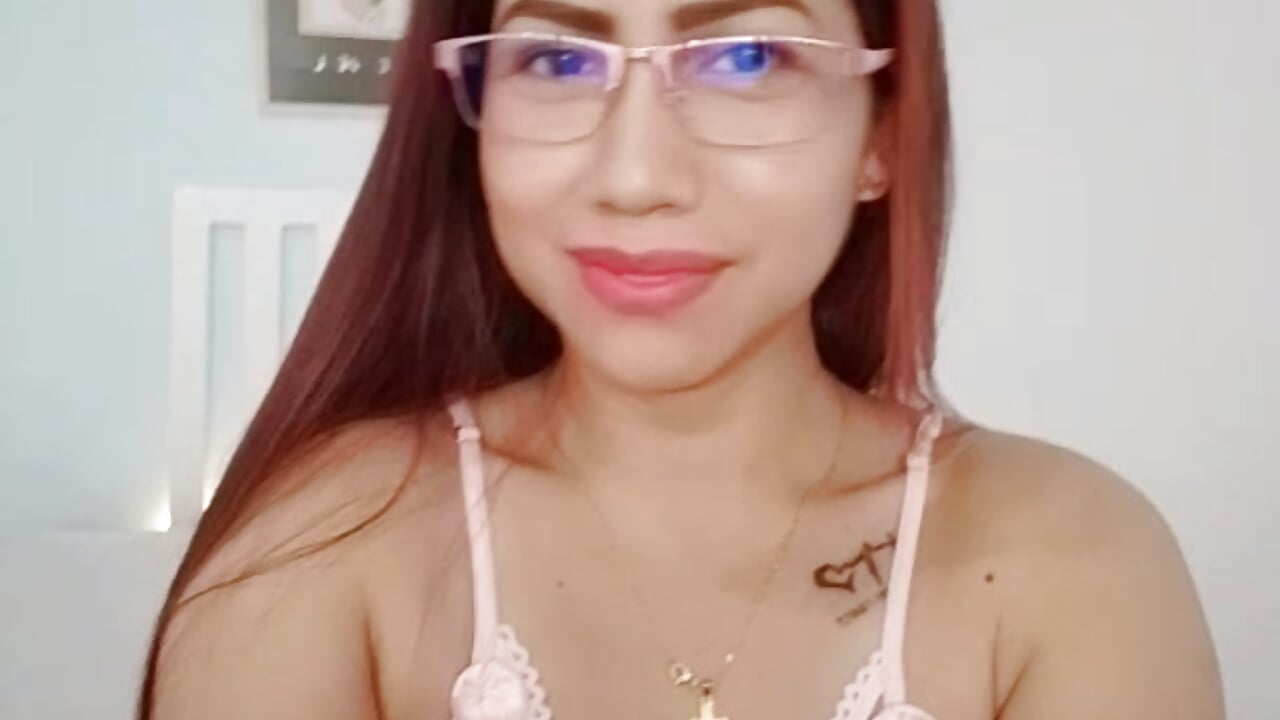Welcome - video by vanessa_cute1 cam model