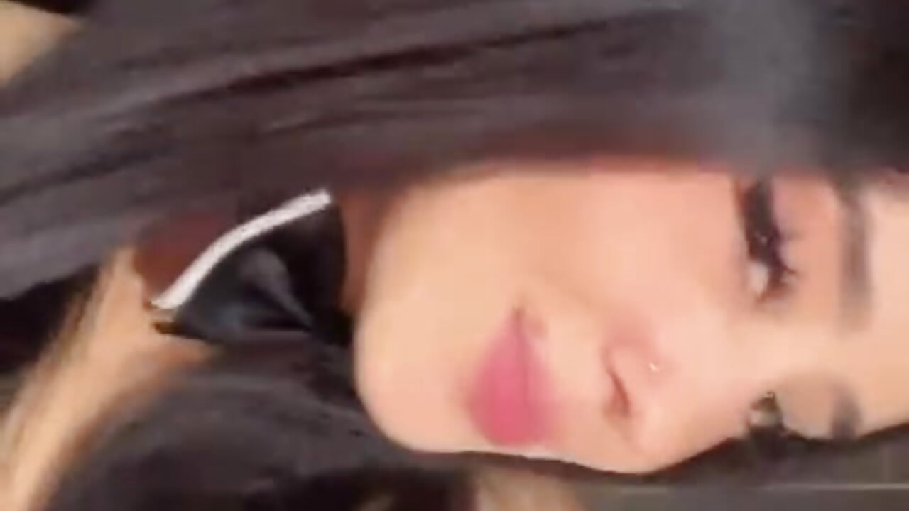 Bunnyyy <3 - video by im_malih cam model