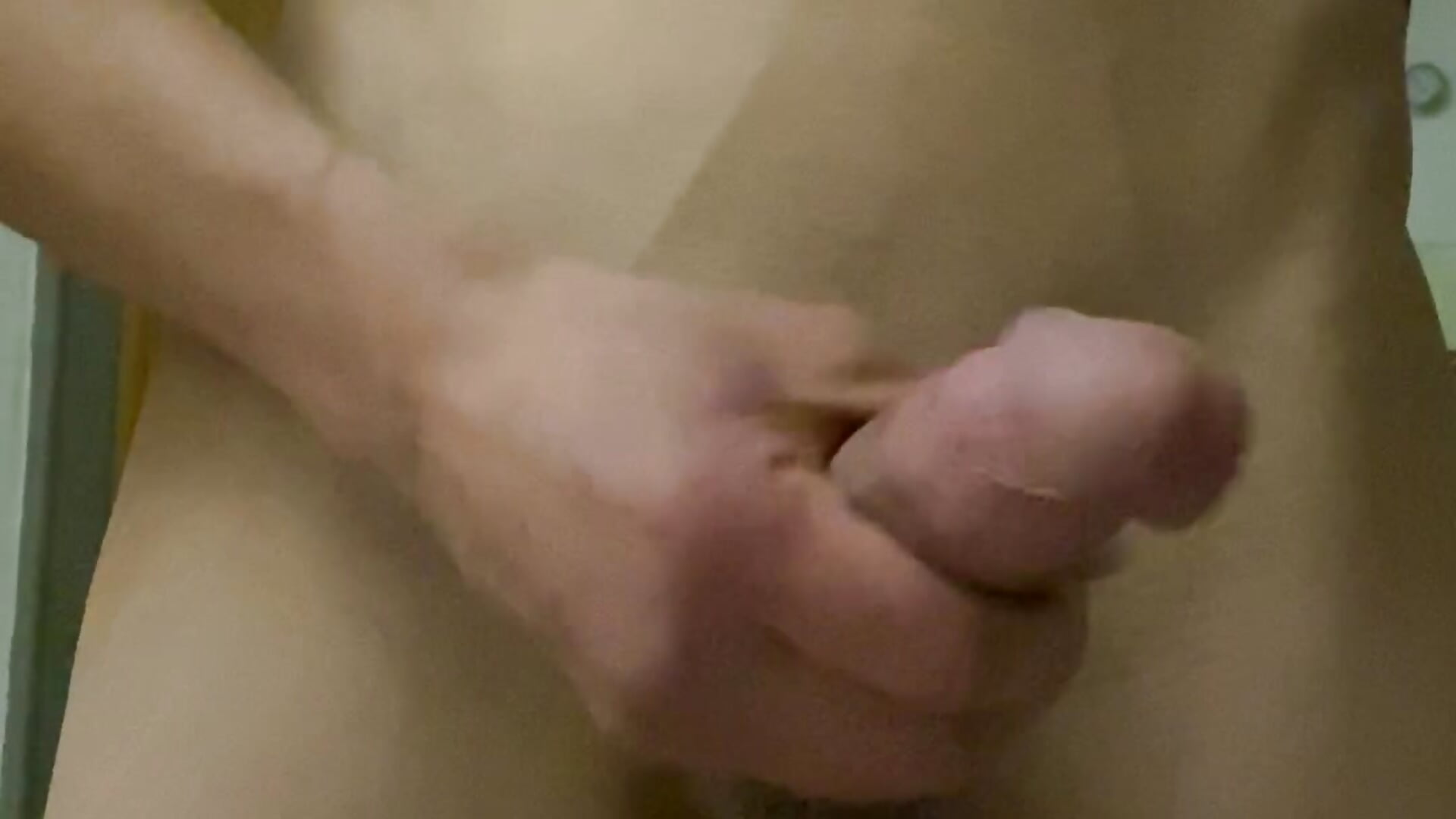 Short Handjob - video by 19maxpower88 cam model