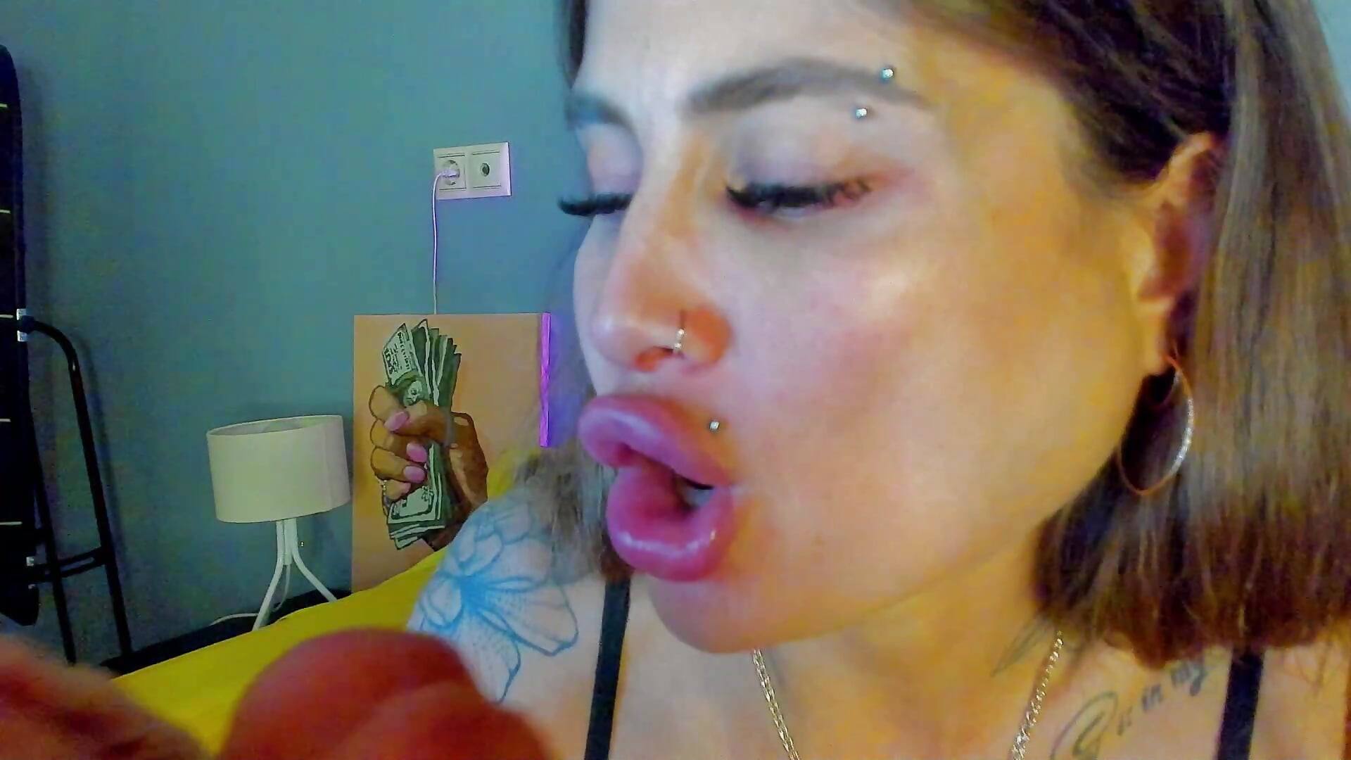 hot blowjob with sounds - video by Patricia_Cox cam model