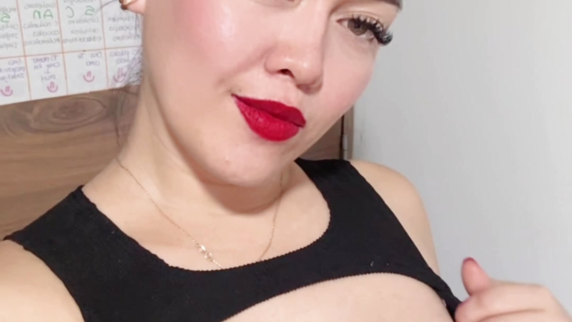 Perfect tits is what YOU DESERVE 🫵🏻🫶🏻 - video by Danielavegax cam model