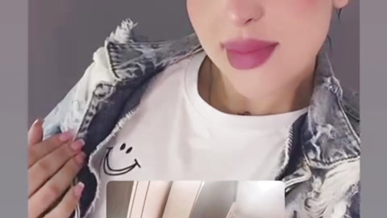 💙 - video by kloe_campbell cam model