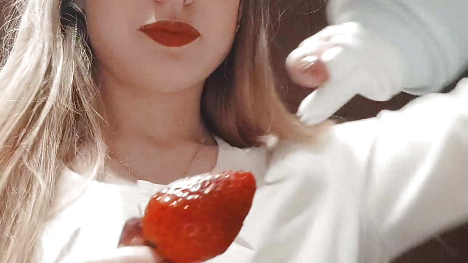 🍓 - FREYA_- 님의 동영상