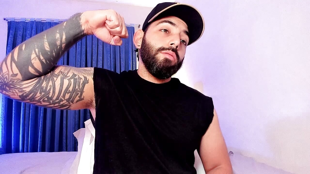 ;) - video by leo_thewolf_ cam model