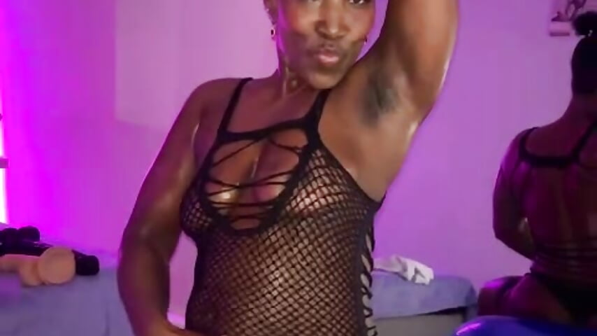 Me 😈 - video oleh kimmturner kamera model