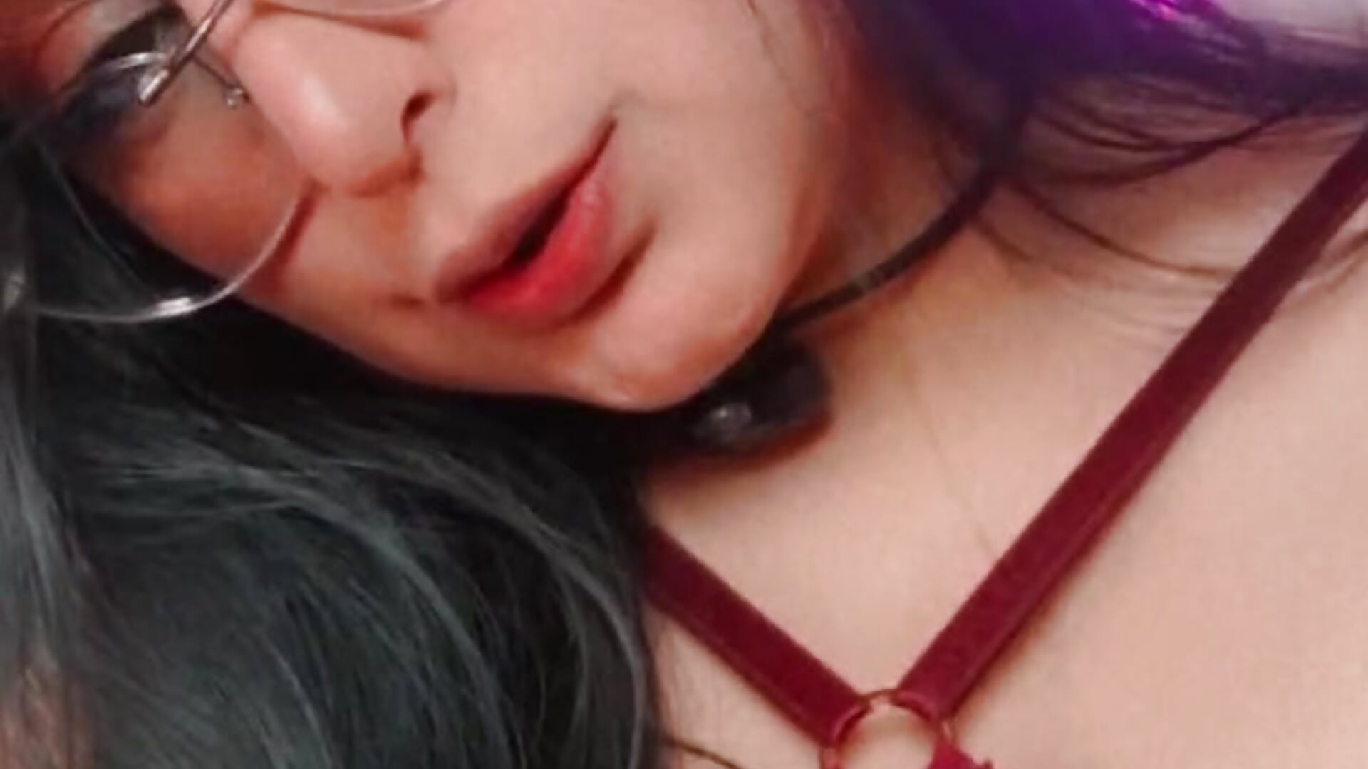 Cute Faces & Flirty Smiles 💖 - video od modelky/modela Amber_gold_