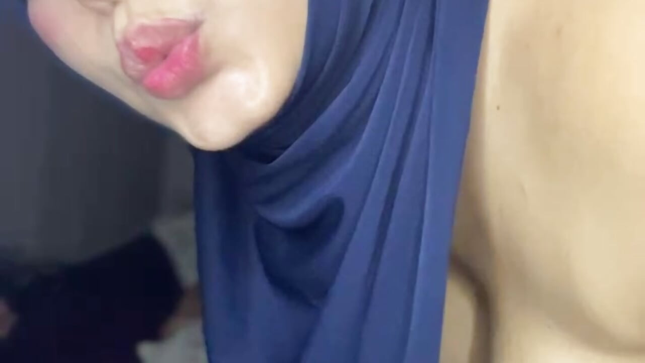 being so hot and squirt🥵