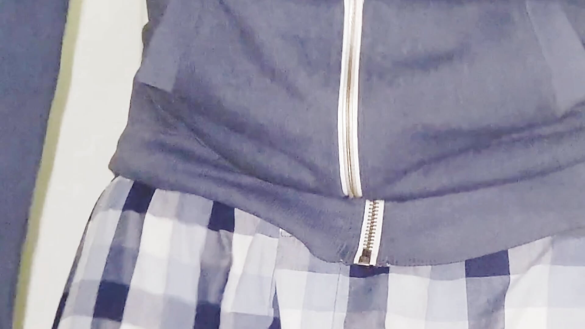 Going Commando In Shorts - video by xxTheQuietGuyxx cam model